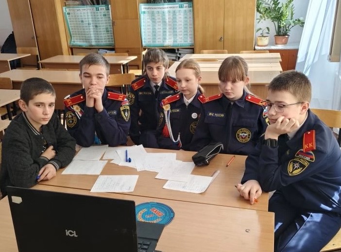 МБОУ СОШ 17 г Новоалтайска 1